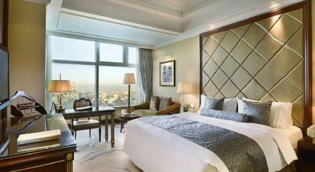 Номер Executive Liaoning International Hotel