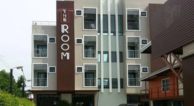 The Room Apartment