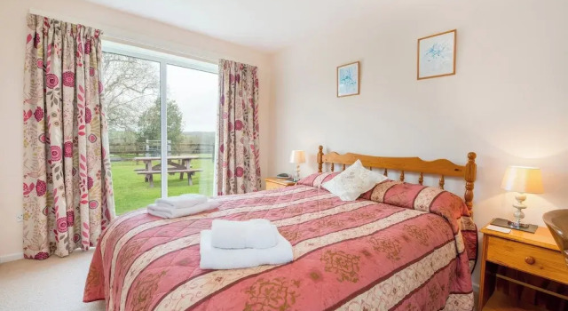 Cothi Cottage, Book Feriehus Abercych Ceredigion
