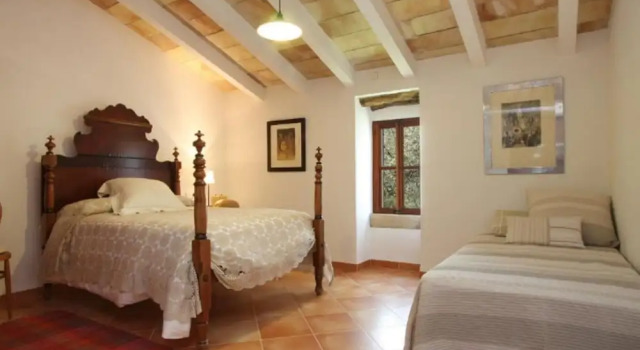 Villa - 3 Bedrooms with Pool and WiFi - 104921, Book Villa Pollença Majorca