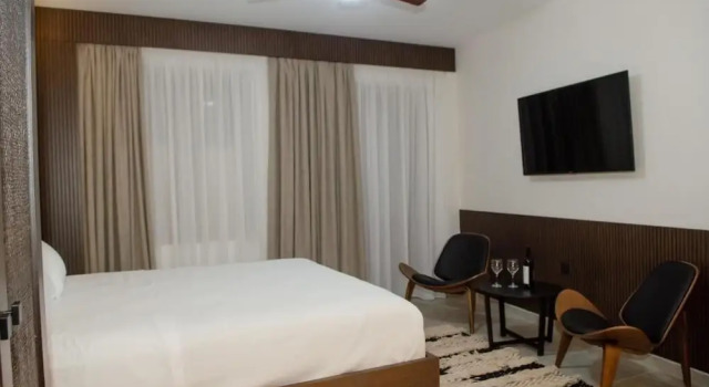 Leone Suites