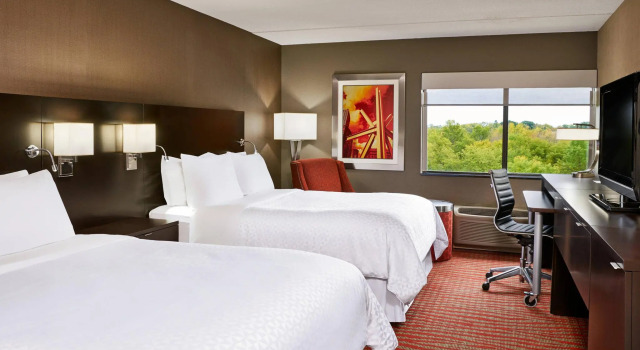 Двухместный номер Standard Four Points by Sheraton Milwaukee North Shore