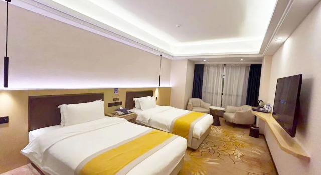 Двухместный номер Deluxe Jiayu International Hotel