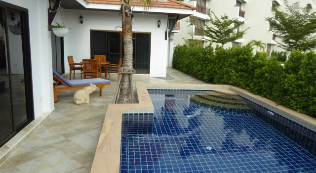 Вилла с 3 комнатами VIP Chain Resort Pool Villa