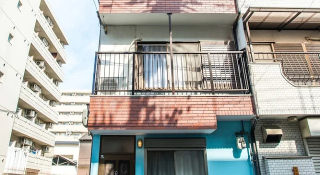 YUYU House - Imazado Anywhere Door
