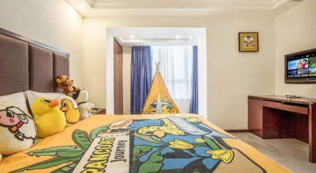 Семейный люкс Haikou Baofa Shengyi Hotel