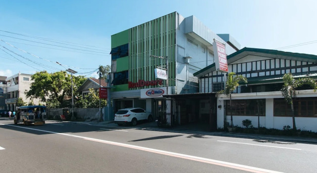 RedDoorz @ Golite Old Albay - Hostel, Book Hostel / Vandrerhjem Hostels i Legazpi, Hostel / Vandrerhjem