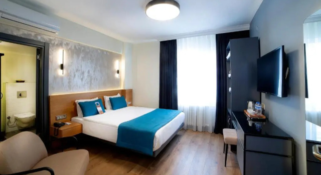 Standardní Dvoulůžkový s manželskou postelí pokoj Barin Hotel