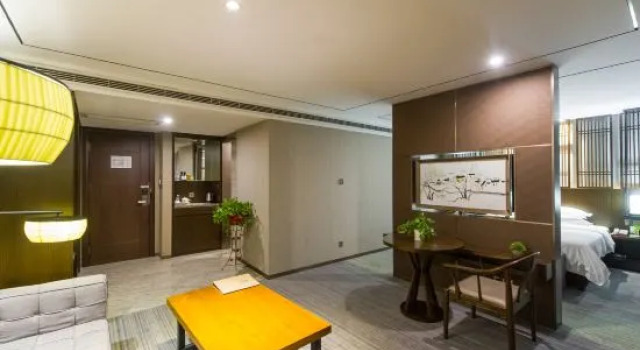 Люкс Business Park View Hotel