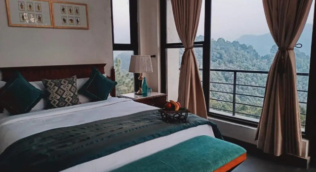 Люкс с балконом BluSalzz Escapade Resort Lansdowne