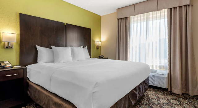 Comfort Suites Brownsburg, Book Hotel Hoteller i Brownsburg med morgenmad, Morgenmad