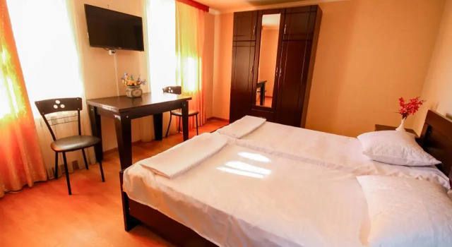 House in a step, Rezervovat Hotel Hotely v Imereti s parkováním, Parkování