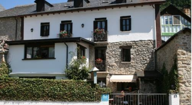 Casa Marieta Escarrilla, Boek Hotel Escarrilla Formigal