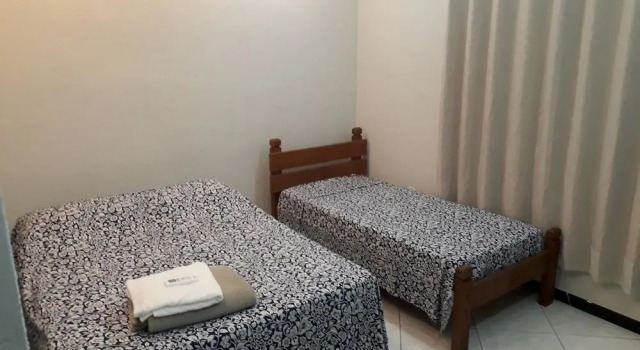 Candeeiro Hostel & Café