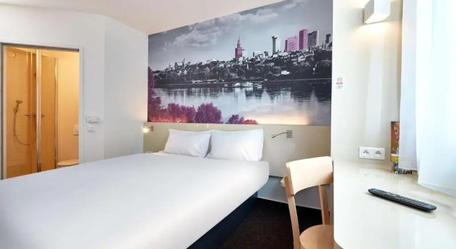 Двухместный номер Standard B&B Hotel Warszawa-Okęcie