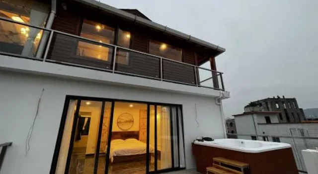 Люкс Deluxe Qingyuan Shuiguyuan Hot Spring Homestay