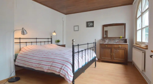 Very comfortable house with bathrooms and a garden, Prenota Appartamento Muerlenbach 