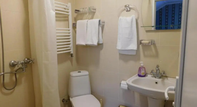 Трёхместный номер Standard с балконом Akakis Guesthouse