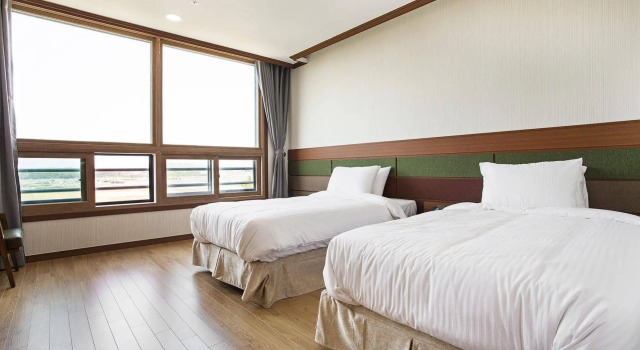 Sacheon Grand Tourist Hotel, Забронировать Отель Сачхон Кёнсан-Намдо