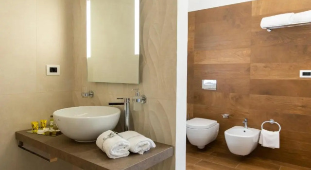 Полулюкс Aurum Suites