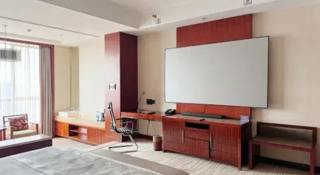Номер Deluxe Luyiyuan International Hotel