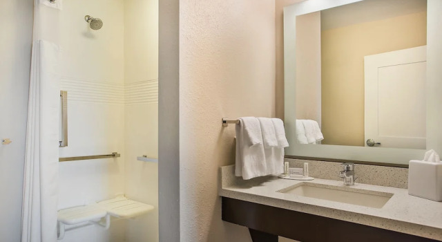 Люкс TownePlace Suites by Marriott Cookeville