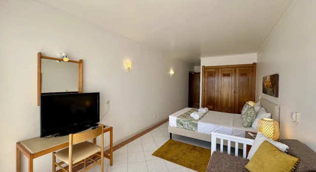 Albufeira Amazing View 2 by Homing, Забронировать Апартаменты/квартира Апартаменты Албуфейра, рядом с Church of Sant'Ana, Апартаменты/квартира