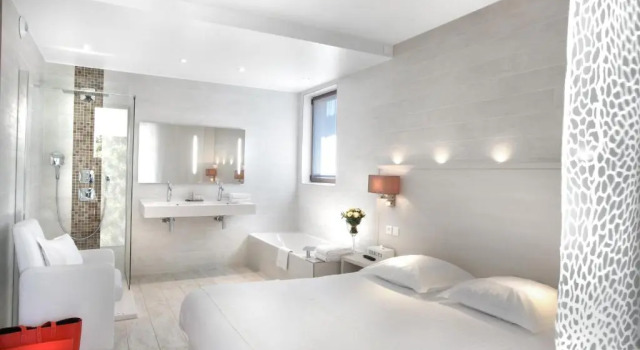 Номер Privilege Seventeen Hotel