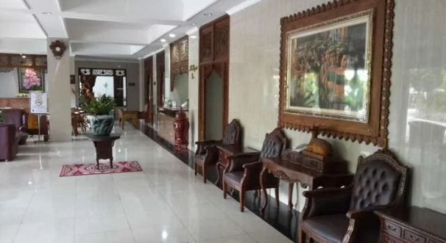 The Hayati Inn