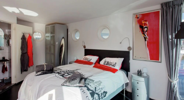 A Bed & Breakfast on a Splendid Houseboat, Book Hotel Hoteller i Zuid-Holland med parkering, Parkering
