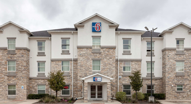 Motel 6-Fort Worth, TX, Забронировать Мотель Fossil Creek Форт-Уэрт