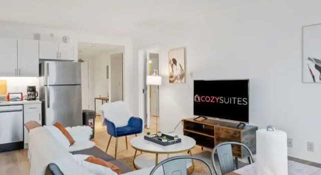 Cozysuites at Showboat Best 2br3ba Condo in Town