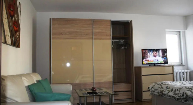 Deluxe Huoneisto Alba Iulia square, Premium studio 2
