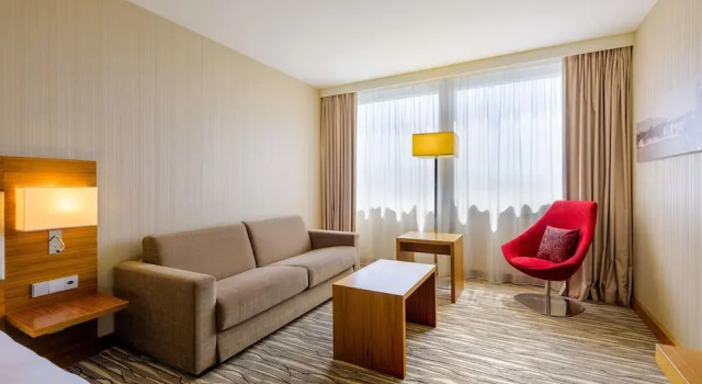 Двухместный номер Premium Mövenpick Hotel Geneva