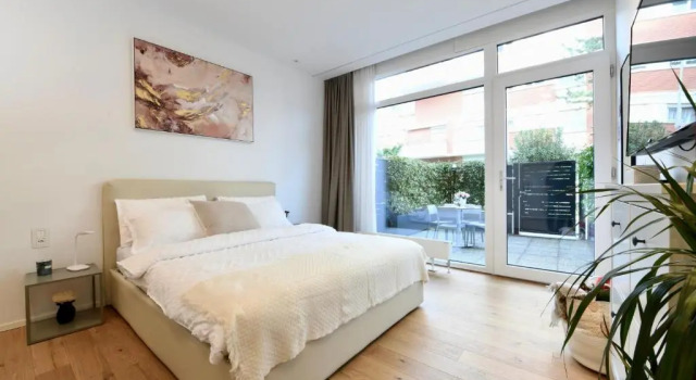 Апартаменты Deluxe Lake Modern Suites