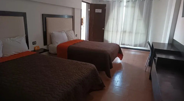 Четырёхместный номер Standard с балконом и с видом на море Hotel Essens