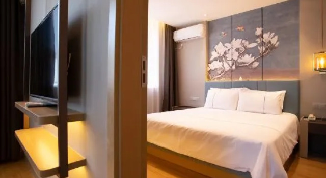 Люкс Magnotel Hotel (Ancient City of Zhengding Longxing Temple)