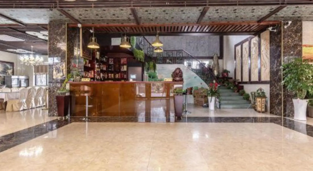 Julong Hotel