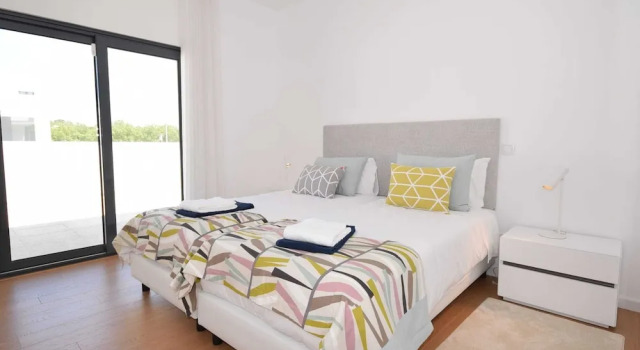 Sunny Villa Near Obidos w/ Beaches, Rezerwuj Willa Wille w Centro Region, Willa