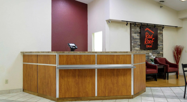 Holton Inn and Suites