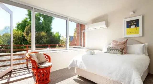 Little Charles, Забронировать Отель Бизнес-отели Мельбурна, рядом с Smith Street, 4* 5*