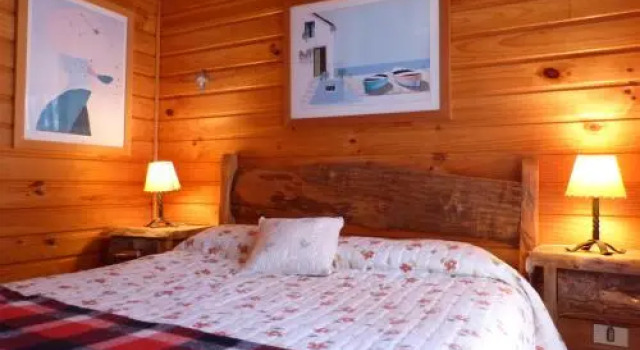 Cabañas & Cafe Lahuel, Buchen Sie Hotel Puerto Varas Cruce Andino