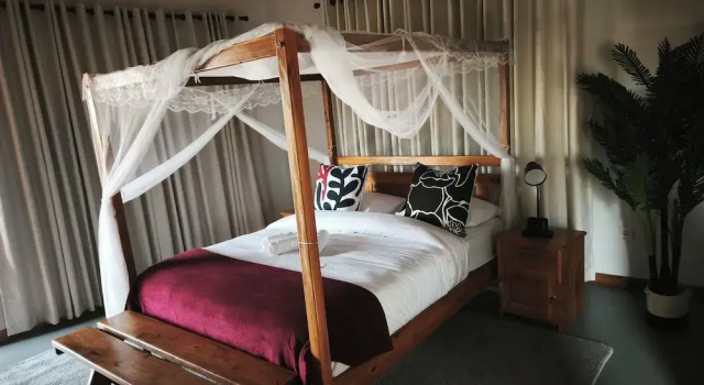Eden Village Lodge, Buchen Sie Ferienhaus Villen in Chidenguele, Villa