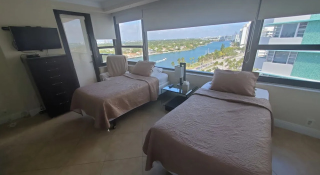 Alexander 1620 3 Bedroom Apts by RedAwning, Забронировать Апартаменты/квартира Апартаменты Miami Metropolitan Area, Апартаменты/квартира