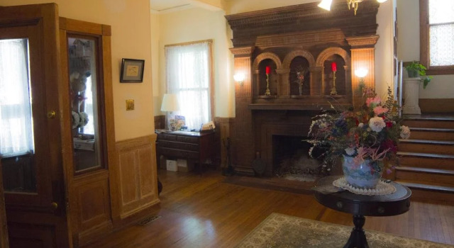 Lehmann House Bed & Breakfast, Забронировать Отель Сент-Луис Миссури