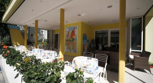 Двухместный номер Economy Hotel Lara