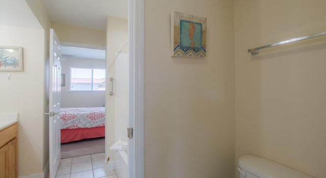 Oak Shores-Oak Shores 103