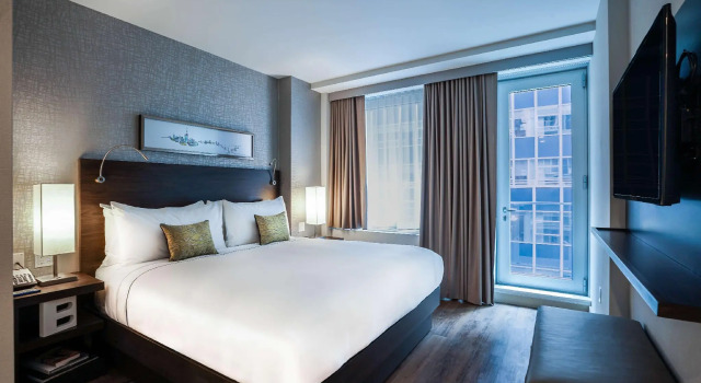 Двухместный номер Deluxe с балконом The Bernic Hotel New York City,Tapestry Collection by Hilton