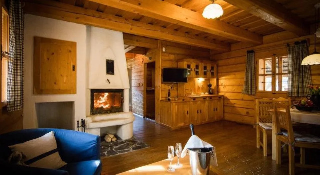 Apartment Hotel Liptovsky Dvor, Rezervovat Apartmánový hotel 4hvězdičkové hotely v Žilinský kraj, 4*