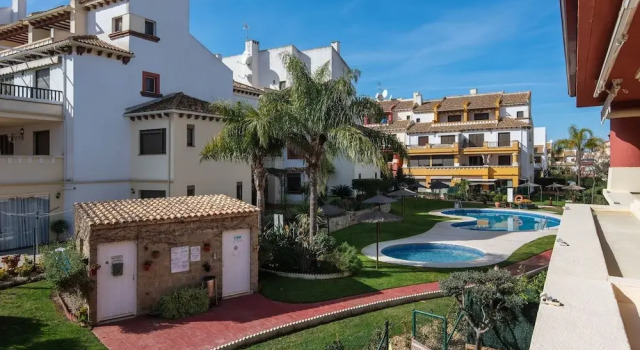 Апартаменты Family Oasis Near Golf & Beach